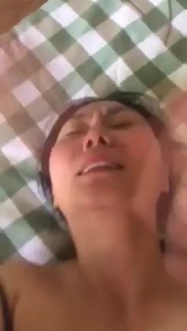 这骚妇估计是老公年纪大了好久没试过被鸡巴这么抽插了