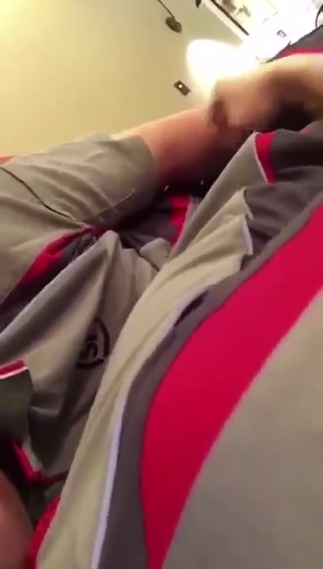 顺丰员工视频流出