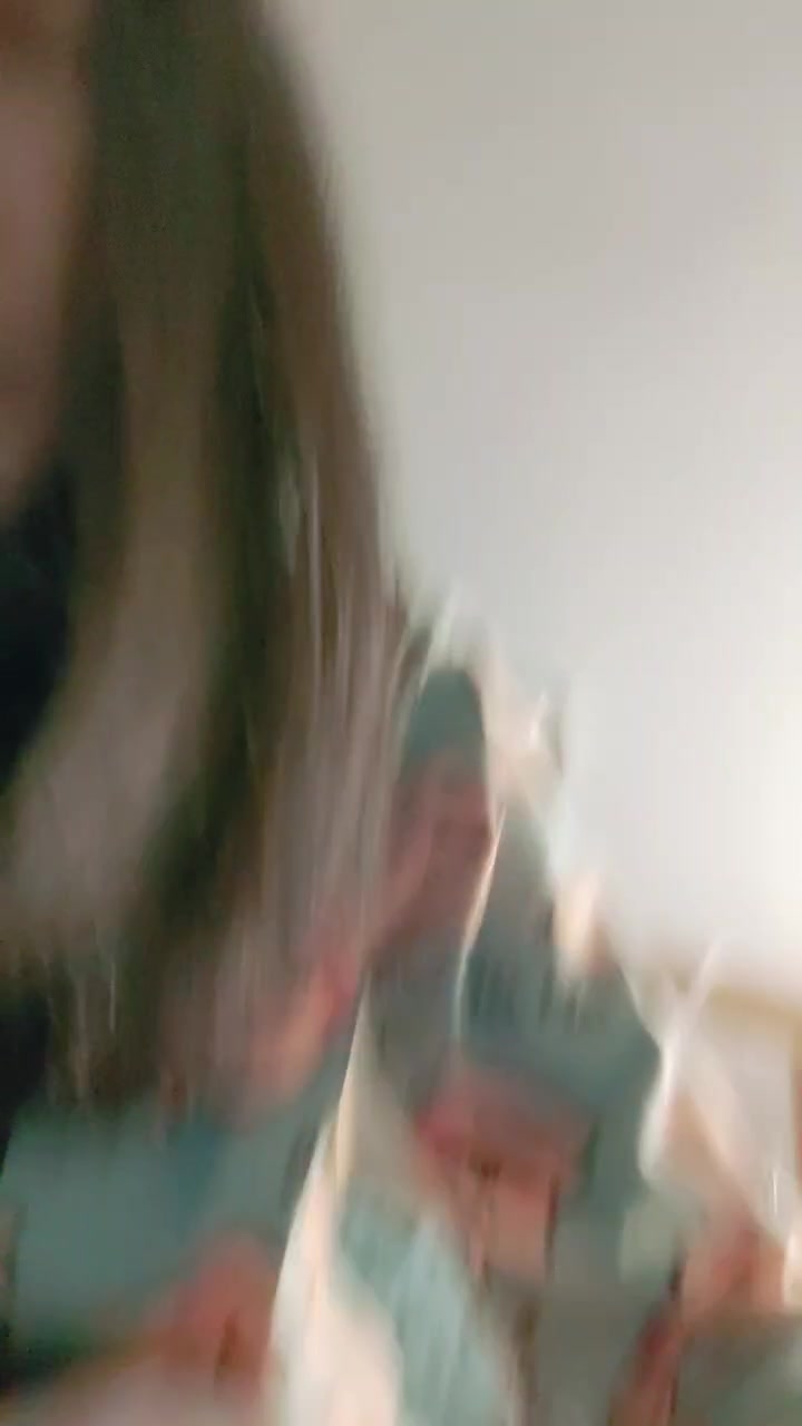 七彩平台冷清秋9