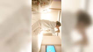 痞痞黑凌晨密码房，两对夫妻换妻，情趣游戏开档内衣，精彩刺激 (1)