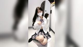 高颜值女神 肤白貌美大长腿 圆润大奶 粉嫩小穴 丝袜诱惑 道具狂插自慰 美脚美腿太漂亮 (1)