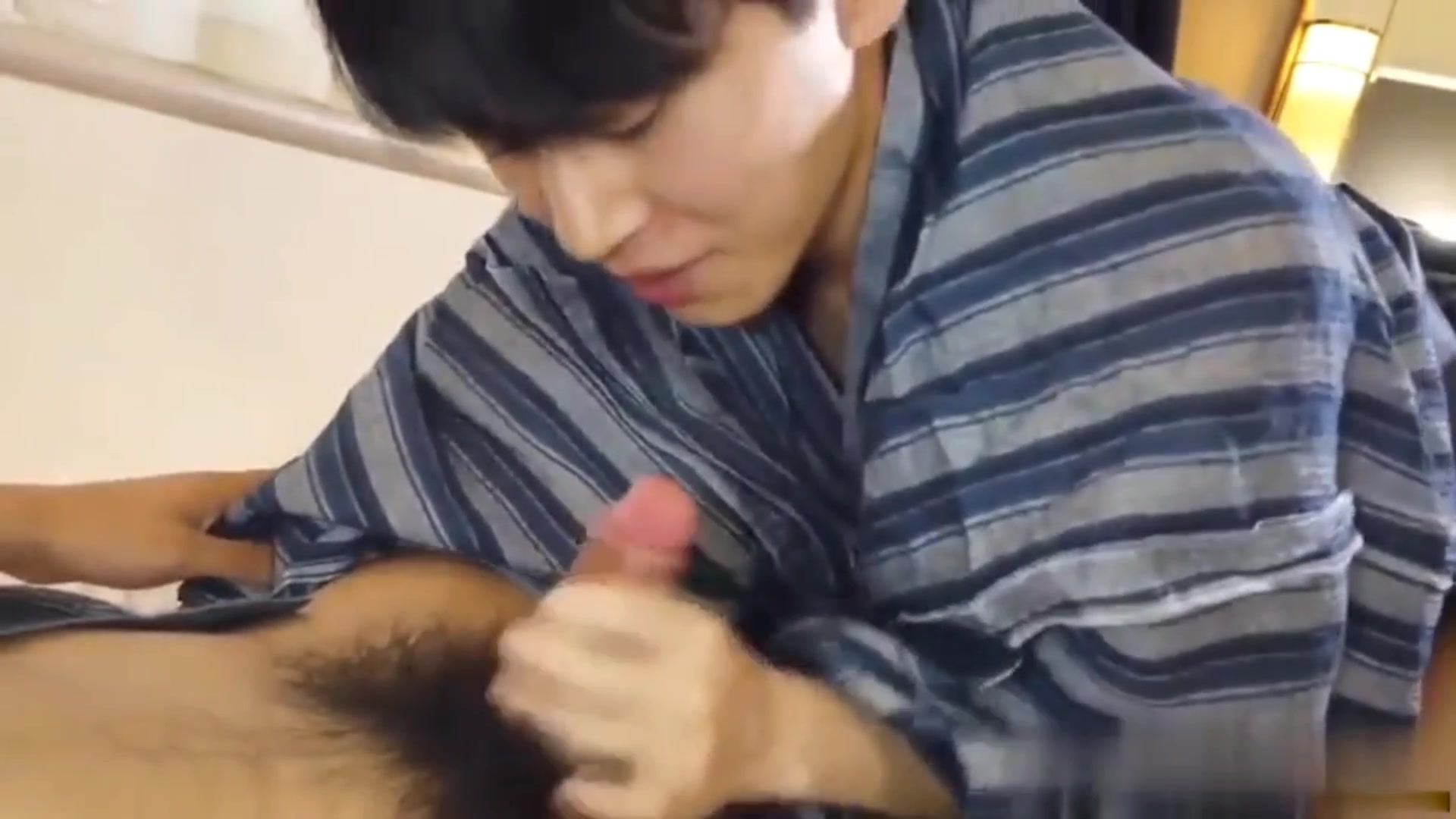 小骚逼鸡巴这么小可惜这么好的身材