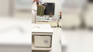 小年夜姐姐放假回来趁爸妈不在绑起来操