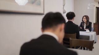 超厳しいツンツン女上司がセクキャバで働いていたのでこっそりフェベチオさせまくった JULIA