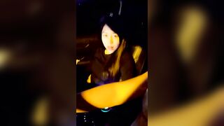 【妖精霍霍】从家中阳台到户外野战，还要车震，极品尤物御姐，美乳白虎，彻底放飞了自我 (2)