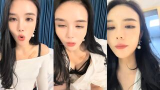 【小美一线天】御姐下海！我靠！超漂亮气质大美女，一根棒子把自己玩得湿漉漉 (4)