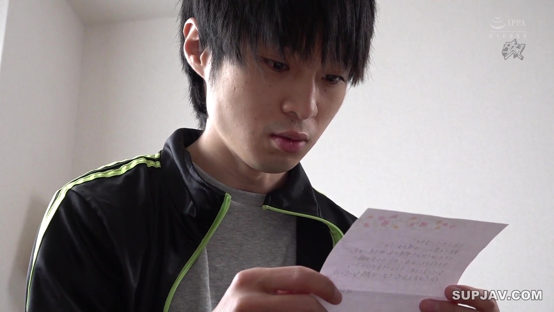 DASD-743 お願いされたら断れないおっとり天然な人妻お姉さんの無自覚な誘惑。 美谷朱里