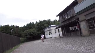 【中文字幕】THE记录～本能全都露的高潮性交。年轻太太在包场露天浴池的快乐3P乱交疯狂高潮