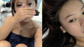 听声小石头,学生妹下海黄播,发育太好了咪咪好鼓