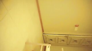 《按摩店小粉灯》村长新城市探店小会所二选一性感蕾丝透视装的饥渴少妇主动要求干两次吓坏了村长直呼受不了