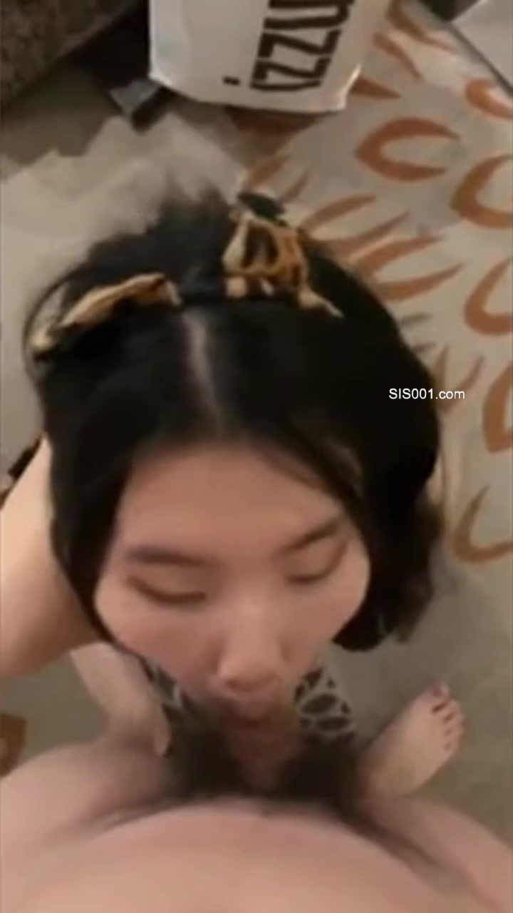 小母狗今晚求操