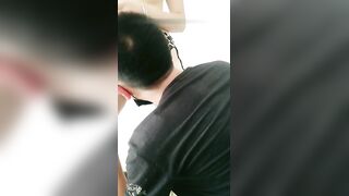 卡哇伊平台(原小姐姐)风骚主播艾薇儿和炮友双人啪啪大秀 先口后啪 很是淫荡