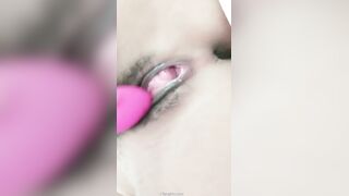 【熟女控】蜜儿桃，性感御姐，一字腿极致诱惑的臀部，‘别着急嘛。你想要会给你的’，跳蛋自慰，淫语诱惑，太熟啦！