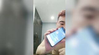 【神秘人探花】北京大哥再约漂亮妹子来酒店啪啪，温柔体贴熟悉了做爱更有感觉，颜值身材都在线，几百块也能体验外围品质