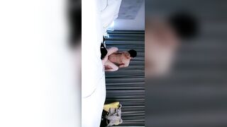 专操外围美女探花大咖【柒夜寻花】今晚挑战外围女招牌动作摔逼 热情主动 吹箫调情 舌吻深喉姿势多变