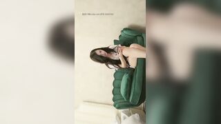 千人斩星选探花长发纹身少妇沙发啪啪，倒立口交失败翘屁股后入猛操，呻吟娇喘非常诱人