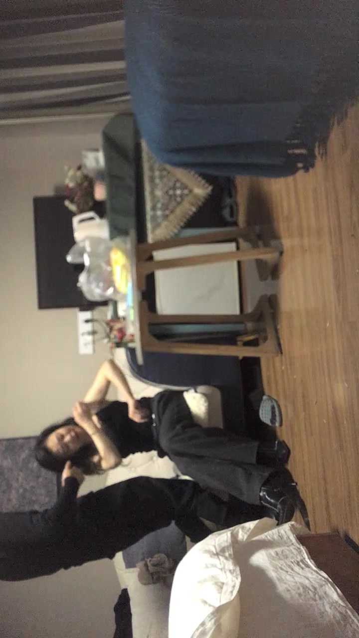 【熟女探花】精品美人妻风情万种满足小伙的一切幻想，鲍鱼很干净很粉，质量高画质清晰，推荐收藏佳作 (1)