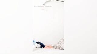 三月下海最极品的萝莉，03年刚满19岁的无敌粉嫩萝莉 JK制服，瘦瘦的身材 极品蜜臀，初恋的感觉