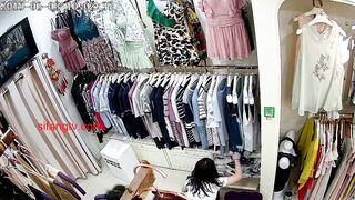 豹纹内黑胸罩试衣