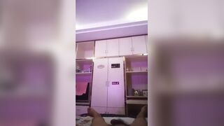 第一视角探花上位快餐大奶熟女，洗完澡开操特写口交，69姿势大屁股对着镜头，翘起屁股后入猛操撞击