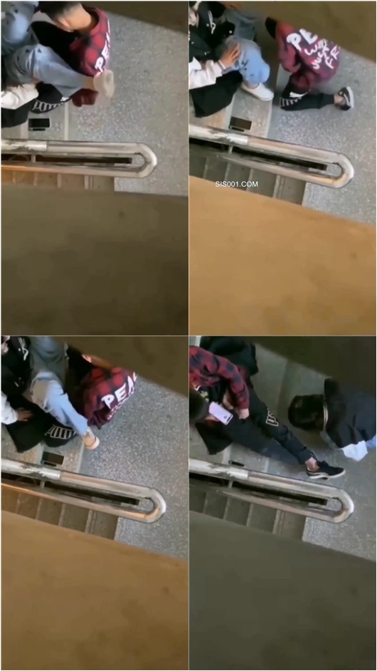 漂亮学生妹楼梯间破处