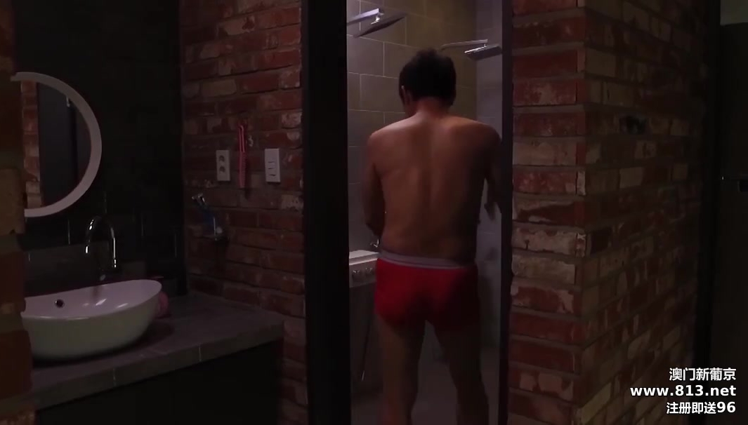 【韩国三级】2020年韩国伦理片《火辣的小姨子的味道》