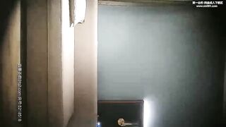 探花大神约炮使劲插骚逼