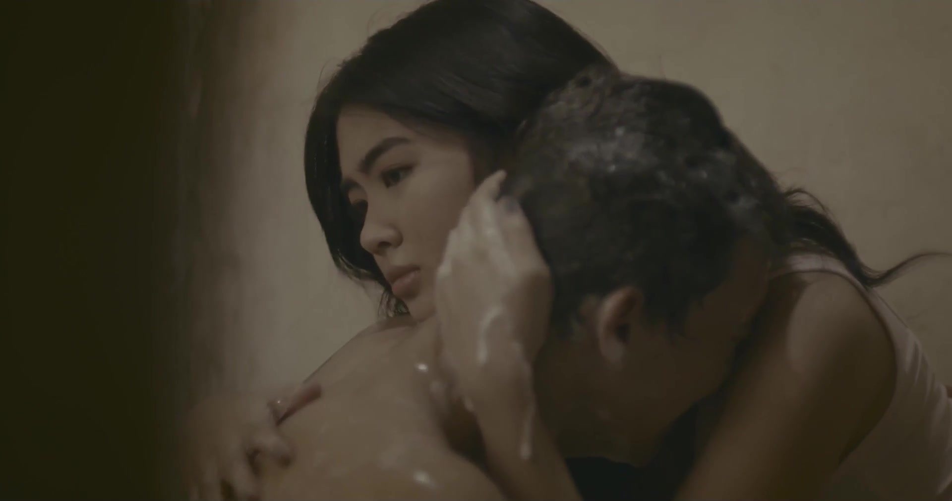 【菲律宾三级】玩火险恶局 Hugot.2023.HD1080P