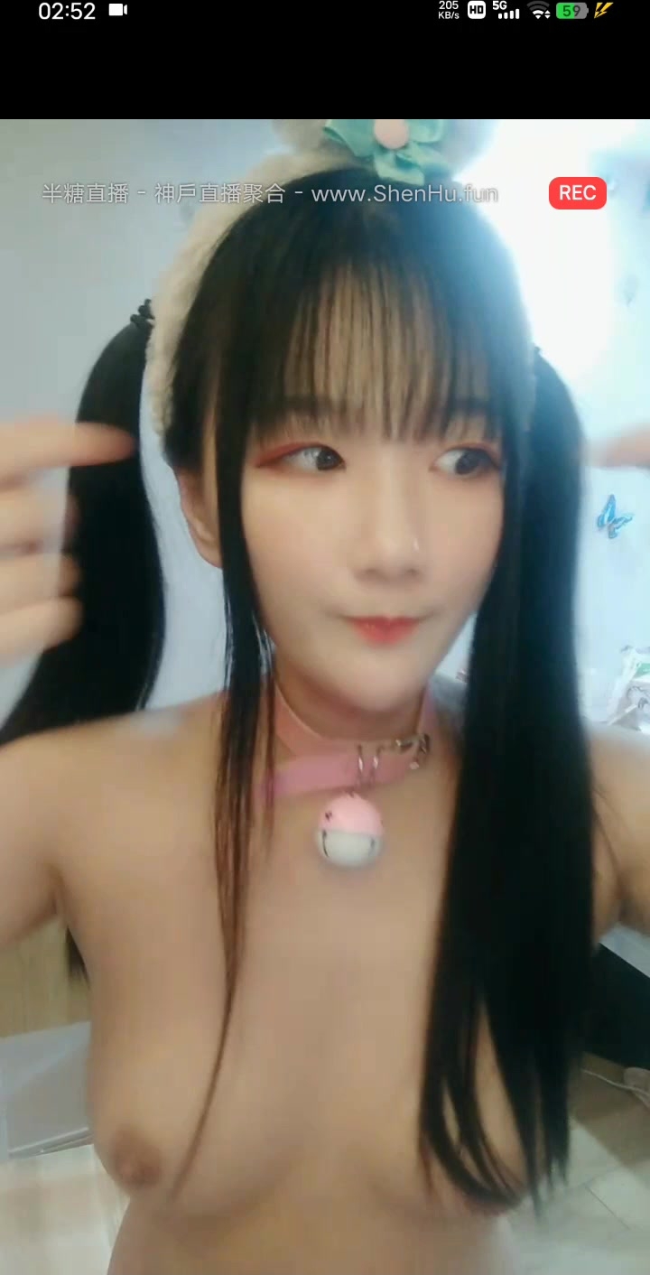 身材爆好双马尾鞭子兔耳朵装扮妹子露脸全裸自慰特写掰穴极品白虎穴