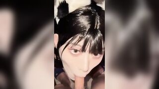 Ts美妖 ·Yukina ·本来是和一个超帅183的哥哥探探上约的。结果一进他家，从房间出来了两个他的兄弟，让我一个个舔