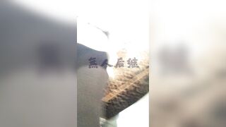 无人后继08白色柳钉高跟厚黑丝抄底