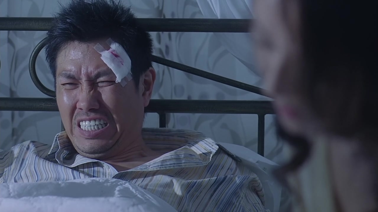 【香港三级】禁室培欲之爱的俘虏Love Education (2006)